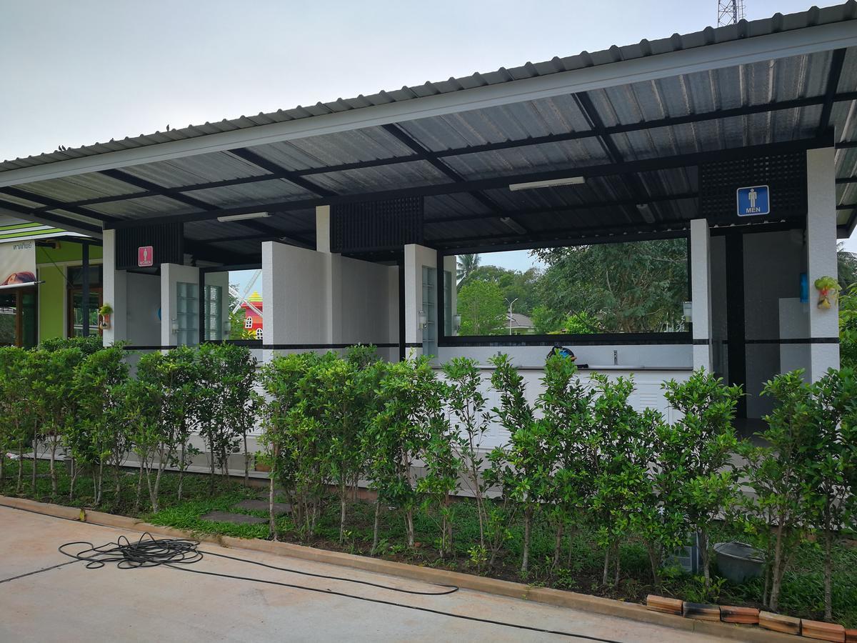 Aranya Resort Chumphon Exterior photo