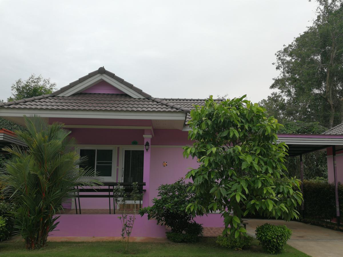 Aranya Resort Chumphon Exterior photo