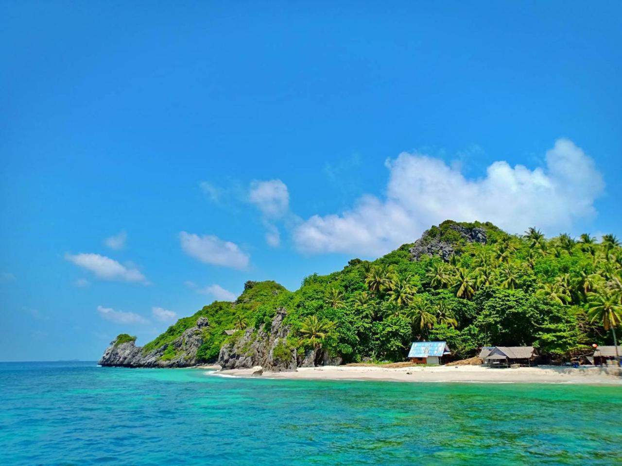 Aranya Resort Chumphon Exterior photo