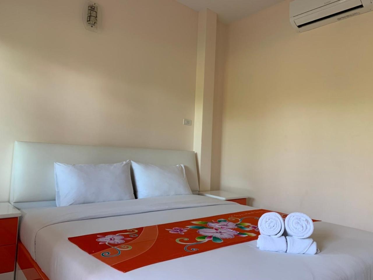 Aranya Resort Chumphon Exterior photo